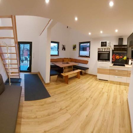 Ferienhaus: Mitten Auf Dem Reiterhof Oehringen Luaran gambar